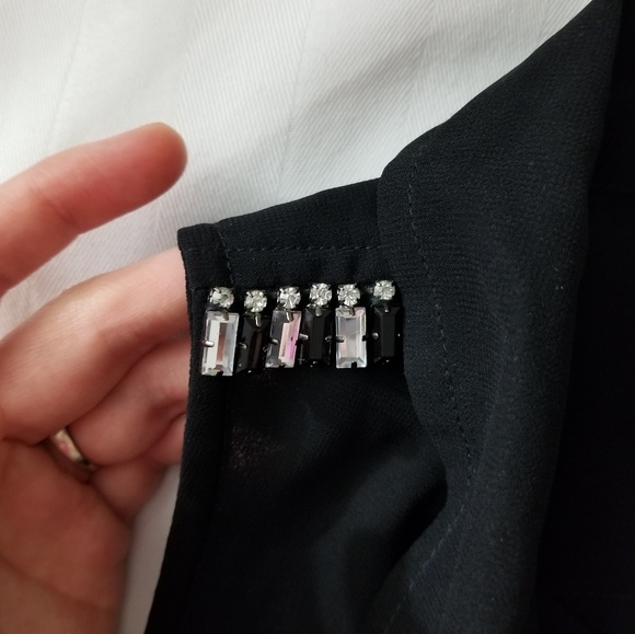 GUESS Los Angeles elegant top - Picture 3 of 4